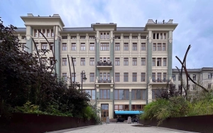 Expensive and charismatic house "Bolshaya Dmitrovka IX"