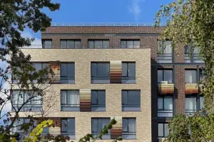 Level-Paveletskaya. Accidental hero.