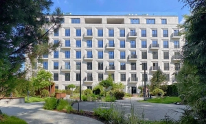 High Garden in Khamovniki - a clubhouse with a secret garden