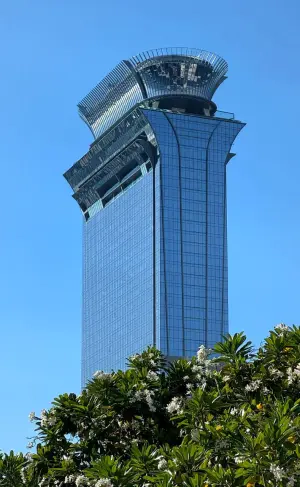 The Palm Tower — Palm Jumeirah’s Defining Landmark