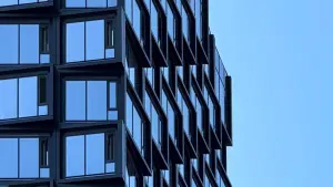 Whitewill Deals. 10 sales, including 5 condos in High Life Residential.