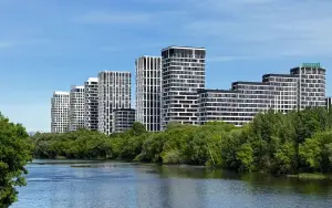 Ostrov Residential Complex - a mini-city in the Mnyovnikovskaya floodplain