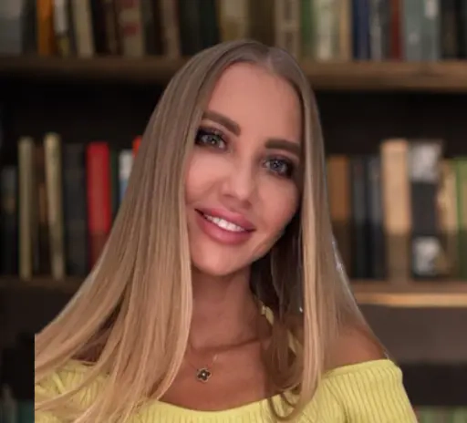 Елена Фролова