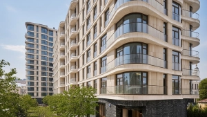 «Лаврушинский»