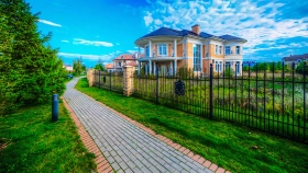 Фотографии  Коттеджный посёлок «Гринфилд» на Новой Риге